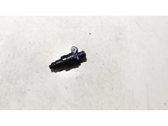 Vstřikovač 866313   Renault Megane I  pro benzínový motor 1.6  