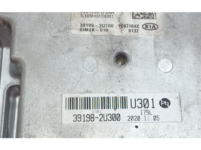Řídící jednotka 391992U100   KIA Ceed 2021