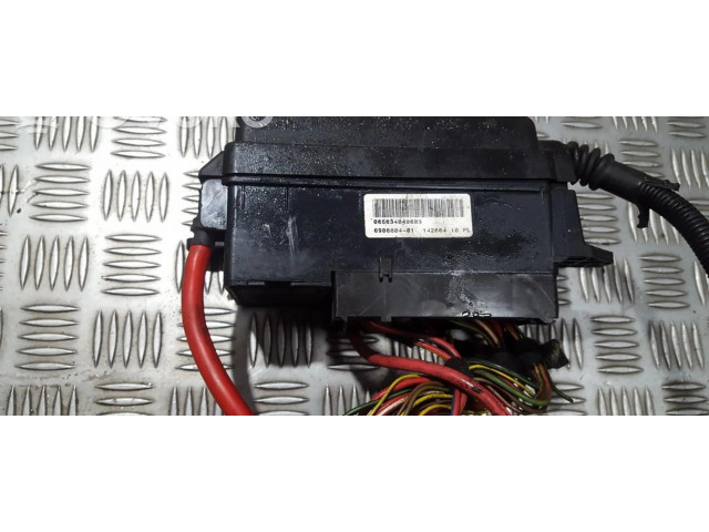 Блок предохранителей  690660401, 6906604-01   Mini One - Cooper R50 - 53    