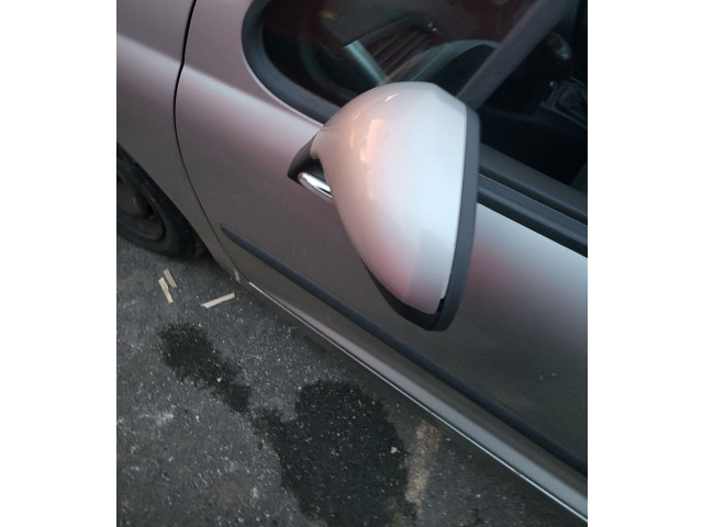 Zpětné zrcátko  Peugeot 207 2007  8149ZG  