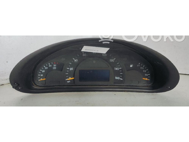 Přístrojová deska  Mercedes-Benz C W203 2001 A2035403147  