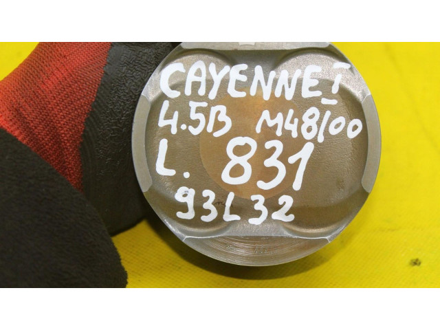 Píst 9481031102R   Porsche Cayenne (9PA)     
