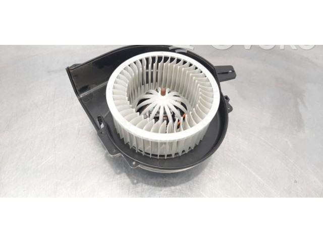 Řídící jednotka 6R1819015A   Skoda Fabia Mk3 (NJ) 2019