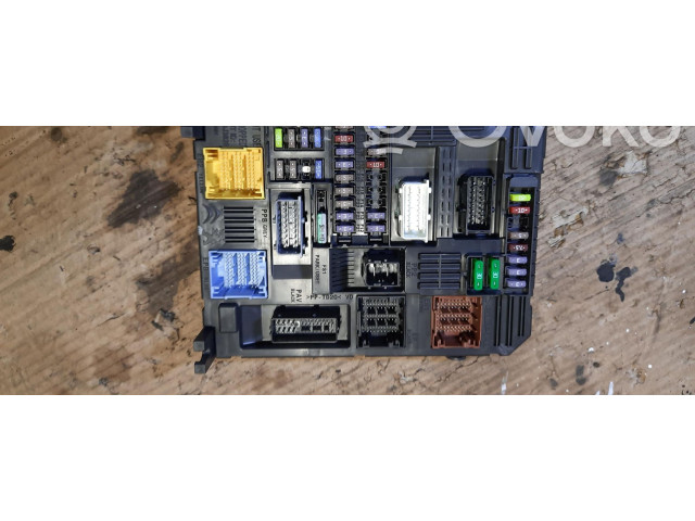 Блок комфорта 9819855080   Toyota Proace   