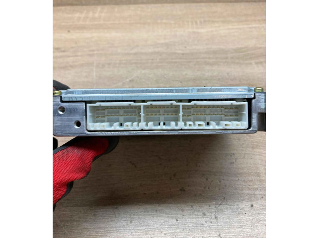 Řídící jednotka RF4W18881C, 2758005922   Mazda Premacy 2000