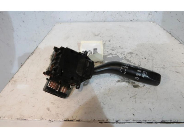 Ручка стеклоочистителей GE4T66128   Mazda Premacy