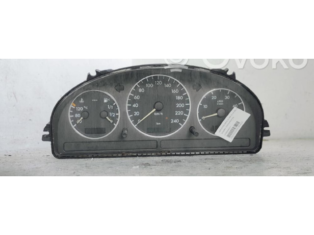 Přístrojová deska  Mercedes-Benz ML W163 2005 A1635409011  