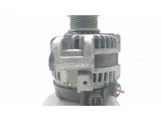 Генератор ALTERNADOR   Toyota Avensis T220 2.0     