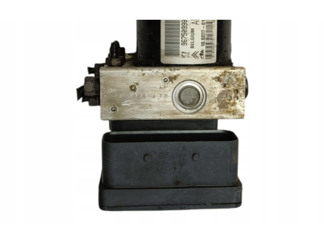 Jednotka ABS 9675099880, 01574   Peugeot 207 2011