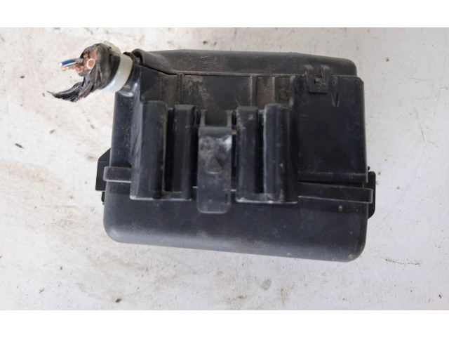   Pojistková skříňka 8266248190   Lexus RX 450H 2011