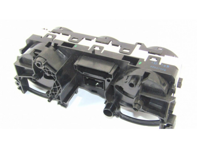 Блок управления климат-контролем 69668304   Mitsubishi Colt