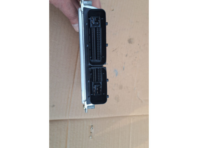 Блок управления двигателем ECU 4E0907409B   Audi A8 S8 D3 4E