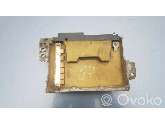 Блок управления двигателя 7700111775, HOM7700875745   Renault Megane I