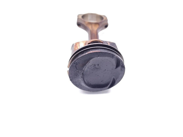  Поршень с шатуном CAXC CAXC  Seat Leon (1P)  