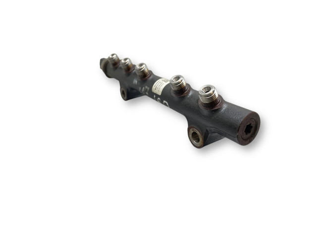 Топливная рампа 968529758002   Peugeot 207   для двигателя 9HP (DV6DTED)