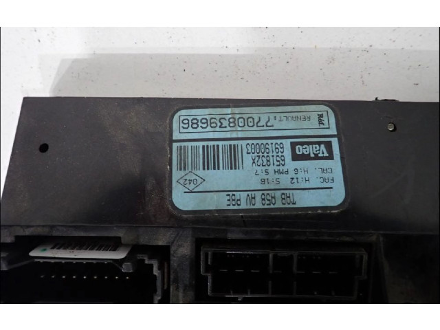 Блок управления климат-контролем 7700424512   Renault Safrane