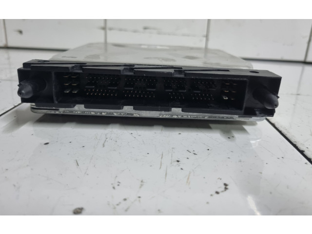 Řídící jednotka MB0797009540, 30684877   Volvo S80 2005
