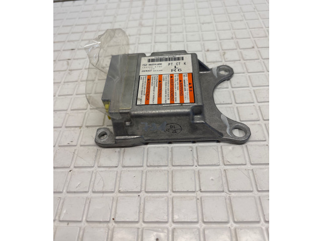 Зеркало (управляемое электричеством)     98221FJ050, 98221FJ050    Subaru XV I 