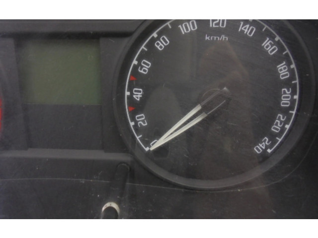 Přístrojová deska  Skoda Fabia Mk2 (5J) 2008 5J0920801C, 5J0920801C  