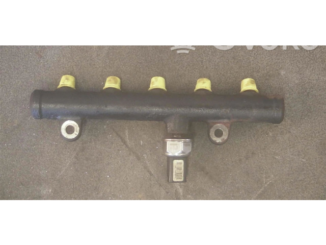 Vstřikovací lišta 9654726280   Volvo S40    D4204T 