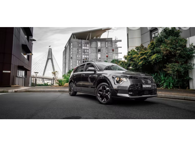 Дисплей    96130AT010   KIA Niro