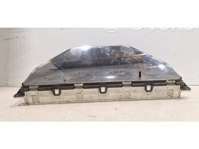 Přístrojová deska  Volvo V70 2003 9499668  