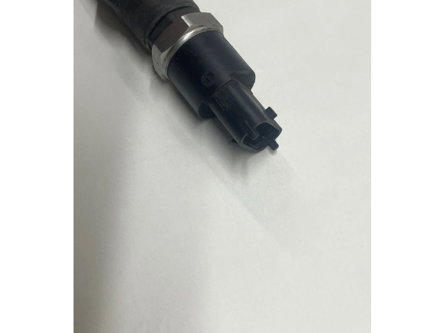 Vstřikovací lišta 0445216002, 010050   BMW 5 E39     