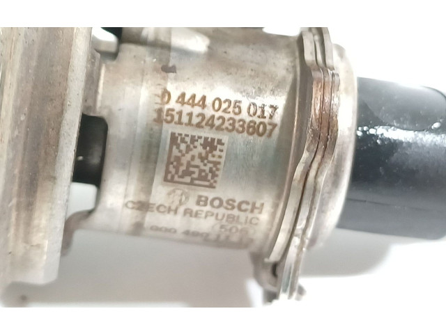 Vstřikovač A0004901113   Mercedes-Benz C W205    OM 651.921 