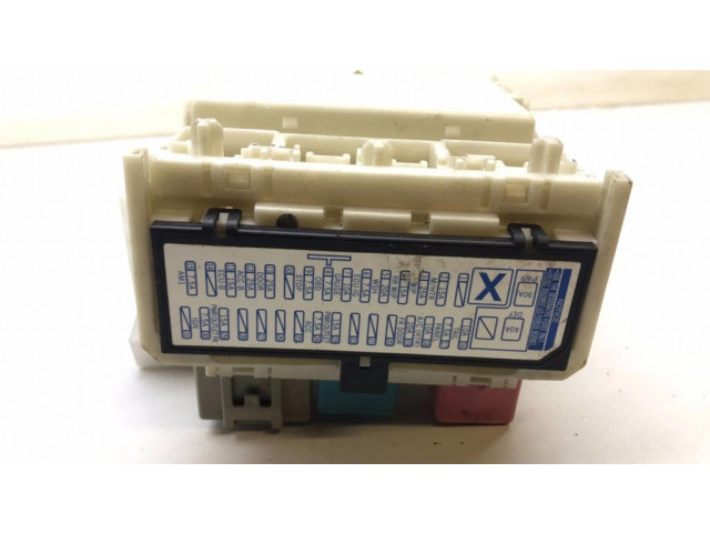 Блок предохранителей 8273047290, 8a121296   Toyota Prius (XW20)    