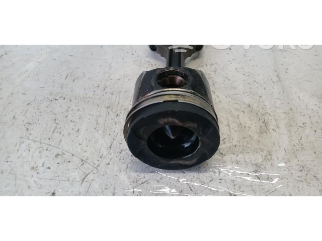 Píst 55281124, 55271838   Alfa Romeo Stelvio     