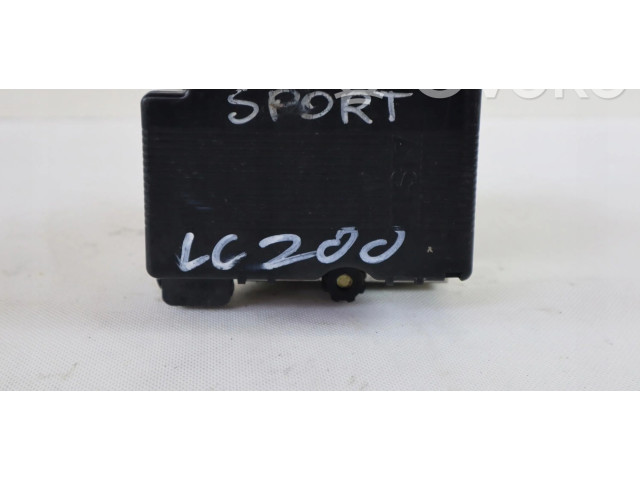 Jednotka ABS 241006202796   Toyota Land Cruiser (J200) 2016