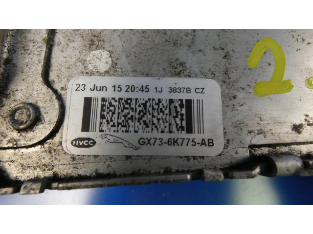 Интеркулер  GX73-6K775-AB, 152045   Jaguar XF 2.0