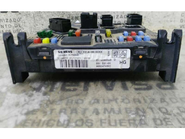 Блок предохранителей  S11805320D, 0090012   Peugeot Partner    