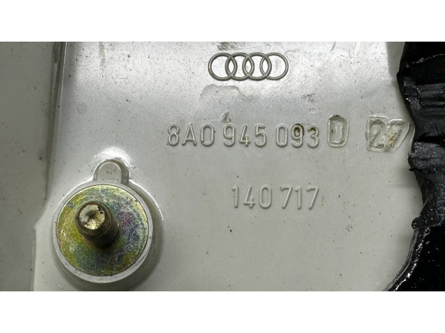 Задний фонарь левый 8A0945093D    Audi 80 90 S2 B4   1991-1996 года