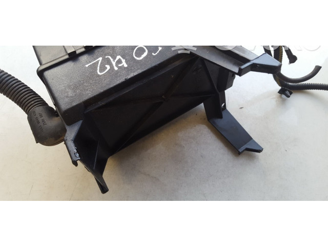   Pojistková skříňka 90506007, 90506007   Opel Vectra B 2000