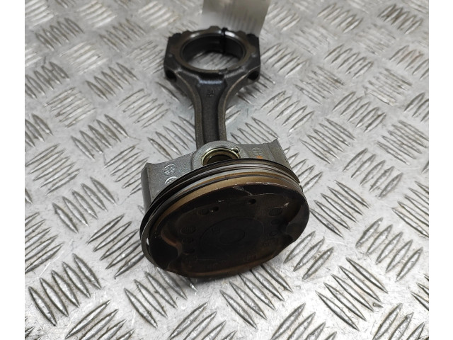 Píst 1310131091, 1320139135   Lexus RX 330 - 350 - 400H    2GR-FXE 