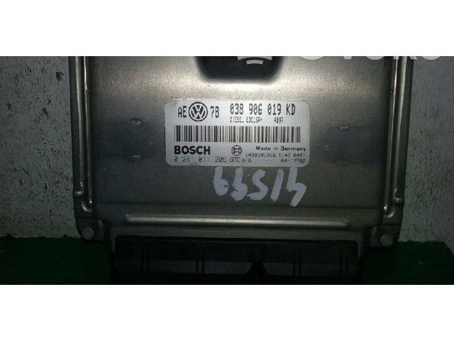 Řídící jednotka 038906019KD, 0281011205   Volkswagen Passat Alltrack 2005
