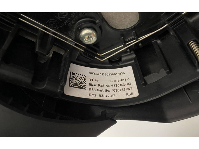 Руль BMW i3  2013 - - года 6870159, 1030767V41F      