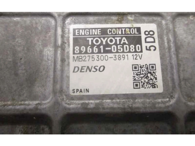 Řídící jednotka 8966105D80   Toyota Avensis T220 2008
