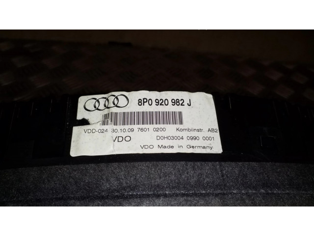 Панель приборов 8P0920982J   Audi A3 S3 8P       