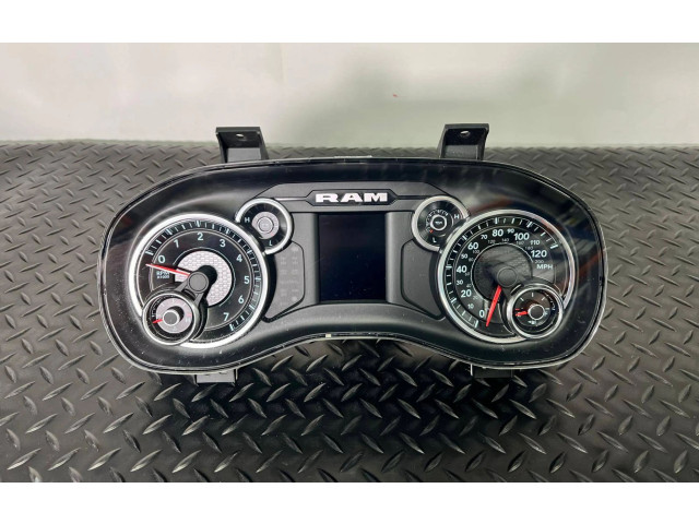 Přístrojová deska  Dodge PickUp RAM SRT-10 2020 P68453467AD, 467AD  