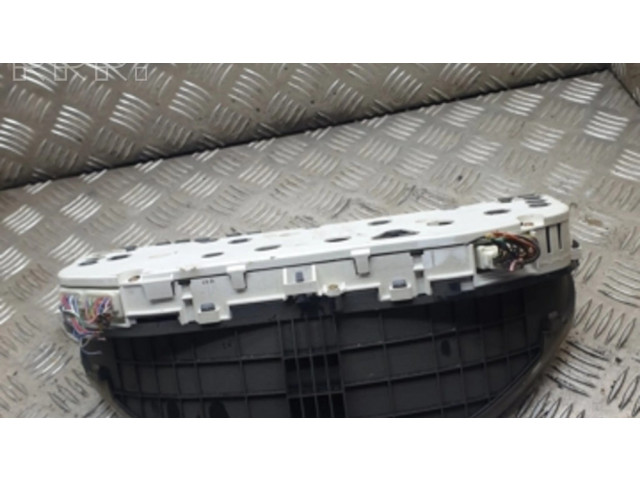 Přístrojová deska  Mazda MPV 2003 1575107500, LD6355430  