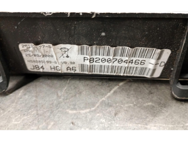 Дисплей    P8200704466-D   Renault Scenic II -  Grand scenic II