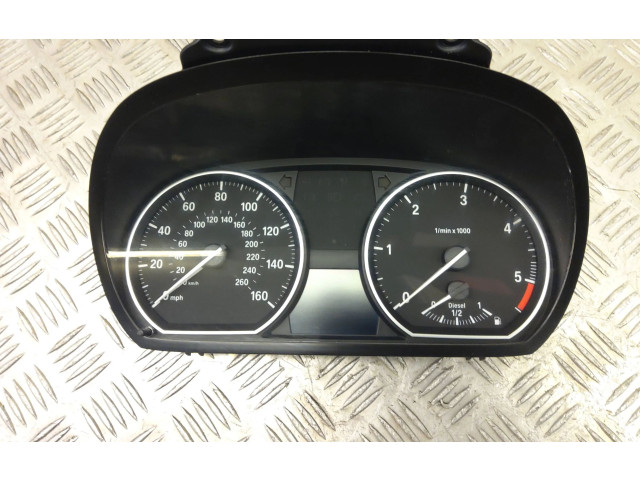 Přístrojová deska  BMW 1 E82 E88 2010 9187335  