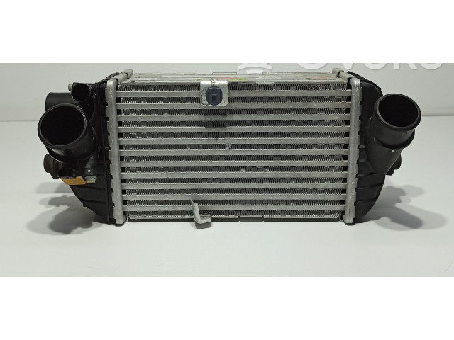 Интеркулер  2827007300, 28270-07300   KIA Stonic 