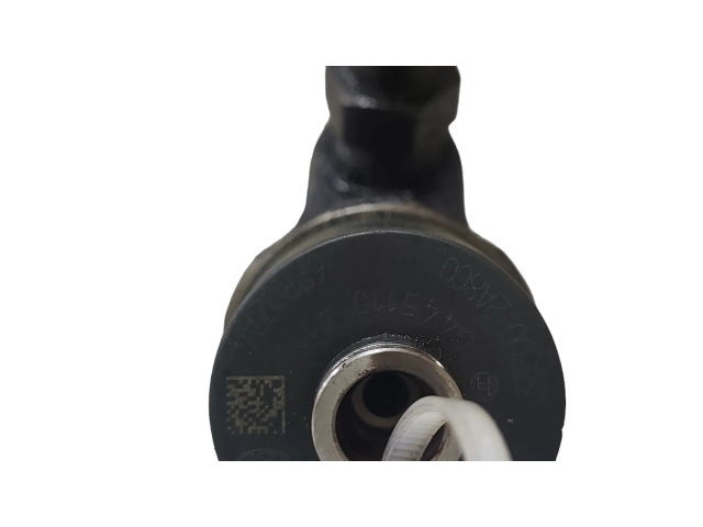 Vstřikovač 338002A800, 0445110411   Hyundai i40  pro naftový motor 1.7 D4FD 