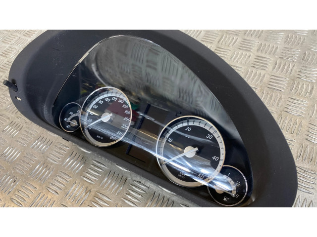 Панель приборов A2035403748, 110080266033   Mercedes-Benz C W203       