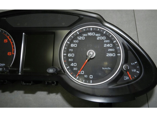 Панель приборов 8R0920932E   Audi Q5 SQ5       