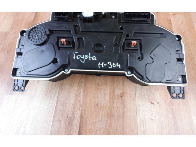 Přístrojová deska  Toyota Camry VIII XV70  2021 8380033Y21B, 8380033Y21  