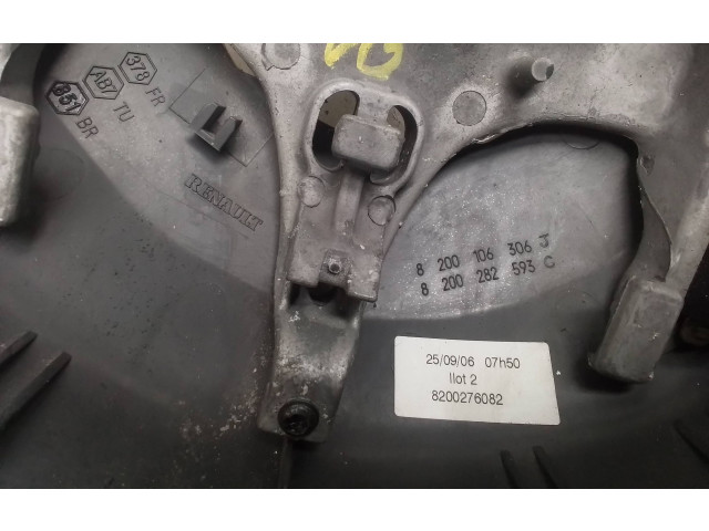 Volant Renault Megane II 2006 8200106306J, 8200276082  